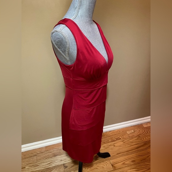 Red V Neck Dress - Picture 7 of 10